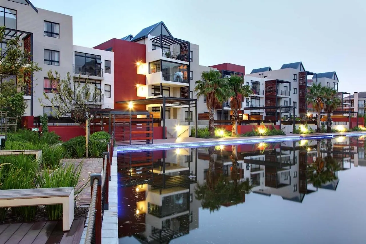 Apartment Belina - Quayside Canal View Cape Town South Africa