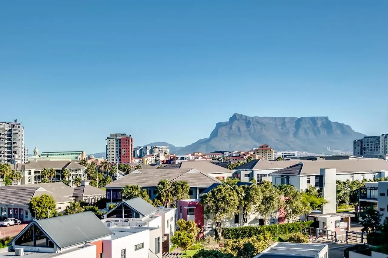 Belina - Quayside Canal View Cape Town South Africa