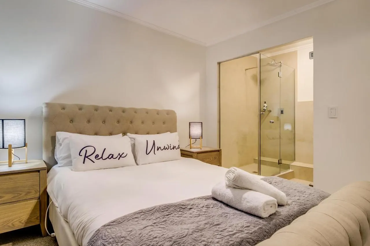 Apartment Belina - Quayside Canal View Cape Town