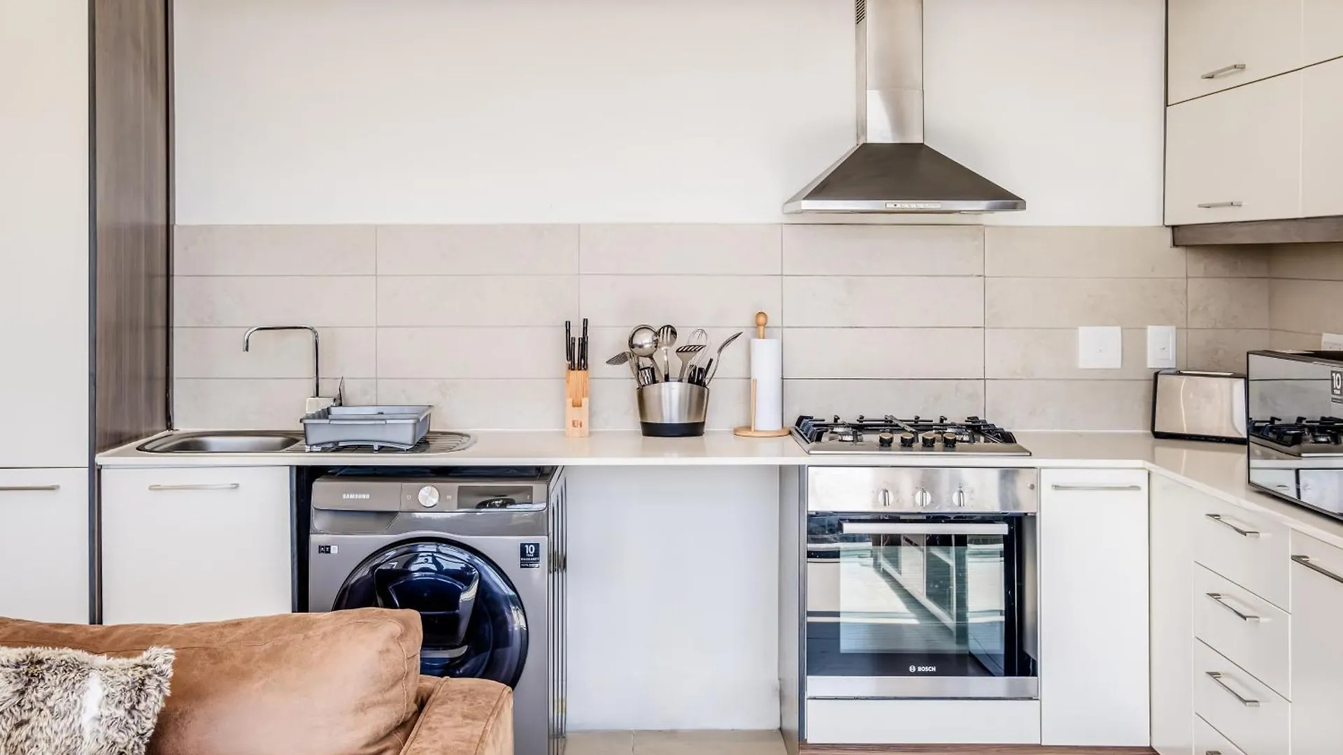 Belina - Quayside Canal View Cape Town Apartment
